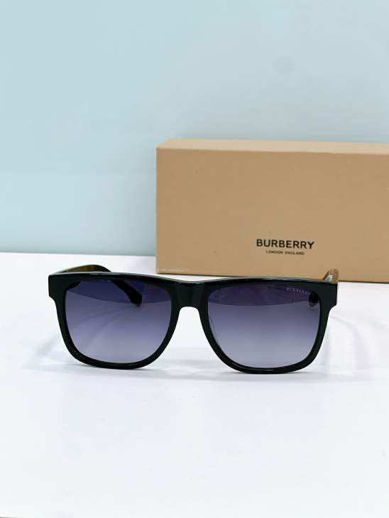 Picture of Burberry Sunglasses _SKUfw80537495fw
